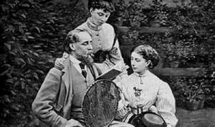 Charles Dickens dan keluarga. (FOTO: The Guardian)