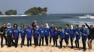 Menengok Indahnya Wisata Pacitan Dengan Paralayang