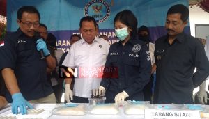Bawa Narkotika 10 Kg, Dua Pengedar Ditangkap BNNP Jatim