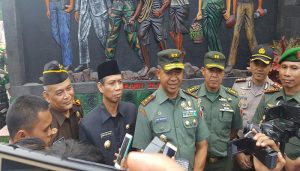 Pawai Bendera Tiga Matra TNI, Tiba di Surabaya