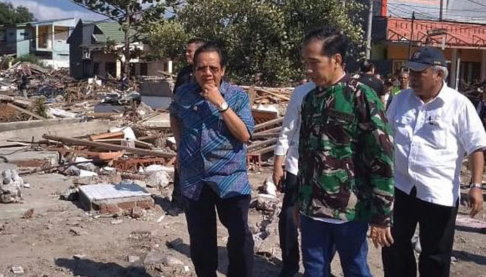 Jokowi Kenakan Jaket Loreng Saat ke Palu (Foto Dok. @jokowi)