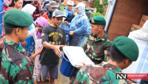 2.923 Prajurit Diterjunkan, Evakuasi dan Pemulihan Korban Tsunami Banten-Lampung Terus Dilakukan TNI AD