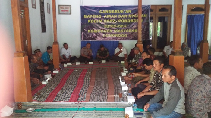 Petani Ponorogo Diajak Jaga Persatuan Jelang Pemilu. (FOTO: NUSANTARANEWS.CO/ Moh. Nurcholis)