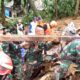 TNI AD Kerahkan 132 Prajurit Bantu Evakuasi Korban Bencana Tanah Longsor di Sukabumi