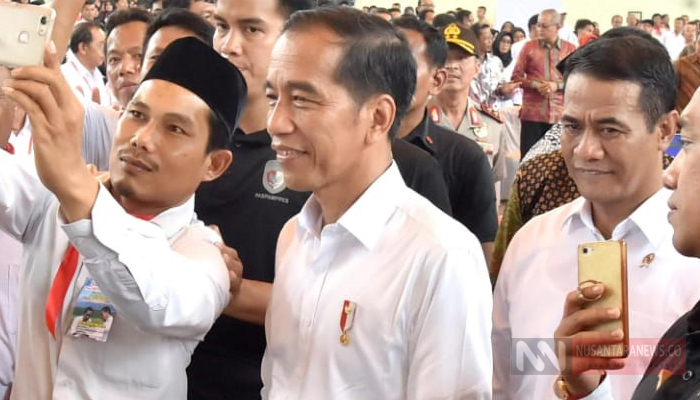 Presiden Jokowi atau Joko Widodo (Foto: Setya/NUSANTARANEWS.CO)