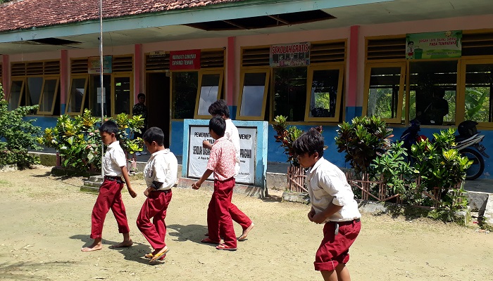 Sekolah Dasar Negeri (SDN) Sentol Laok, Kabupaten Sumenep, Madura, Jawa Timur. (Foto: M Mahdi/NUSANTARANEWS.CO)
