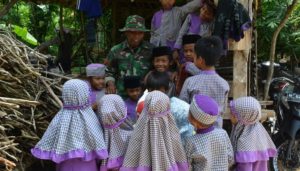 Ini Tonggak Utama Kemanunggalan TNI dan Rakyat di Jawa Timur