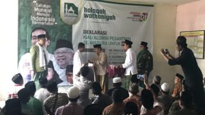 Ratusan Kiai dan Guru Ngaji se Madura Deklarasi Dukung Jokowi-Amin