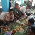 TNI-Polri Santap Siang Bareng Kaum Dhuafa