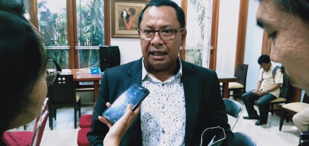 Salah satu inisiator Aliansi Advokat Indonesia Bersatu, Sapriyanto Refa menilai di bawah kepemimpinan Prabowo, penegakan hukum akan membaik (Foto: Adhon/NUSANTARANEWS.CO)