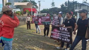 Kasus Korupsi e-KTP, Sekelompok Pemuda Desak KPK Periksa Puan Maharani dan Pramono Anung