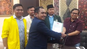 Harga Garam Lokal Cuma Rp 300 Per Kg, BEM Nusantara Prihatin Nasib Para Petani di Jatim