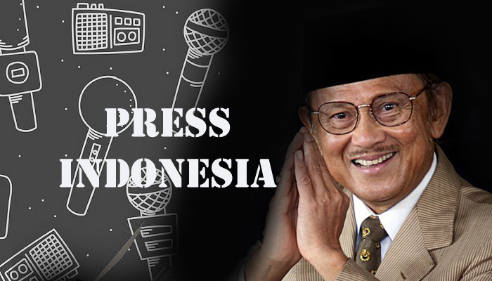 BJ Habibie dan Press Indonesia. (Ilustrasi NUSANTARANEWS.CO)