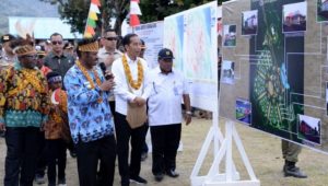 Bertemu Masyarakat Papua, Jokowi Berkomitmen Bangun Infrastruktur