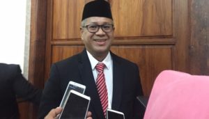 Satu Direktur Dan Dirut Tak Lolos Seleksi OJK, Gubernur Khofifah Lantik Direksi Bank Jatim