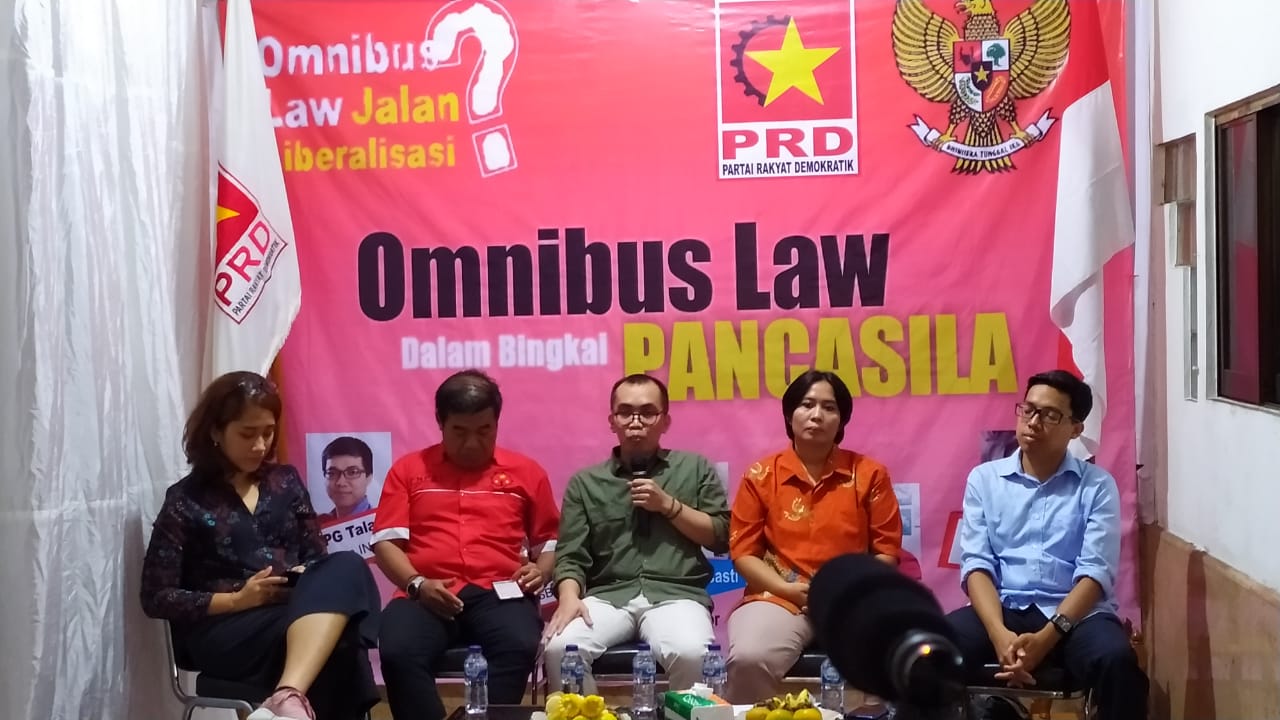 Omnibus Law Dikhawatirkan Jadi Jalan Investor Asing Kuasai Indonesia
