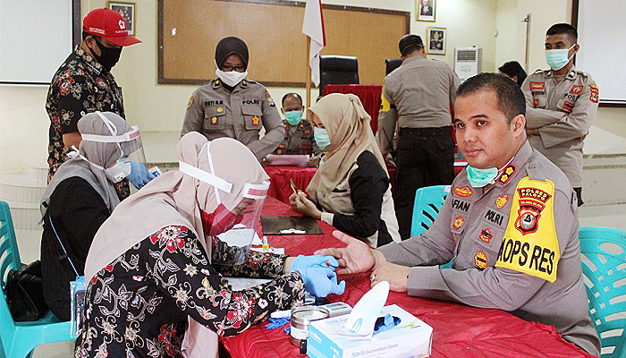 Peduli Kemanusiaan Pandemi Covid-19, Polres Palopo dan Bhayangkari lakukan donor darah