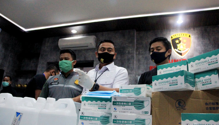 Amankan beberapa tersangka, Polrestabes Surabaya bongkar pabrik hand sanitizer palsu