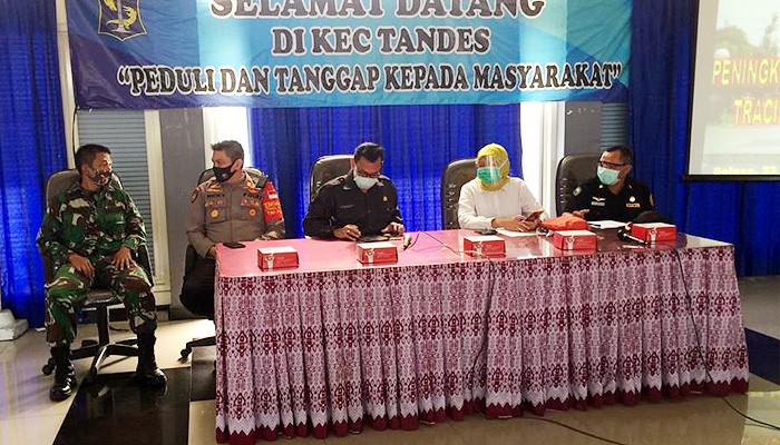 Pelatihan pelacakan kontak erat di gelar di Kecamatan Tandes, Surabaya.