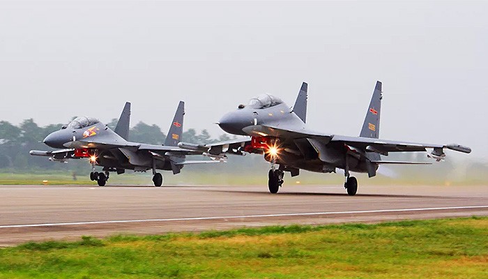 Cina ladeni provokasi AS dengan mengerahkan Su-30 ke wilayah udara Taiwan