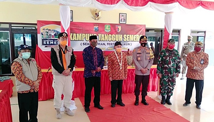 Beri dukungan, Bupati Sumenep resmikan Kampung Tangguh di Desa Lombang Gili Raja.