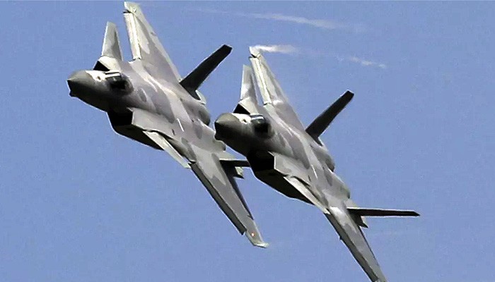 Cina telah mulai produksi masal jet tempur multi peran J-20 Chengdu.