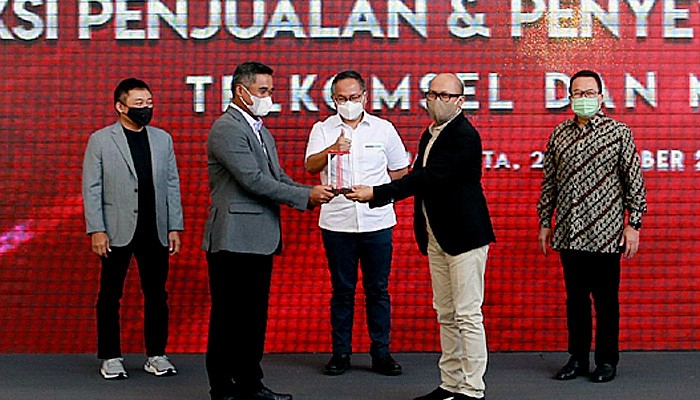 Kementerian BUMN menyambut baik dan mengapresiasi langkah strategis PT Telkom Indonesia (Persero) Tbk (Telkom) dalam rangka penataan portfolio infrastruktur bisnis menara