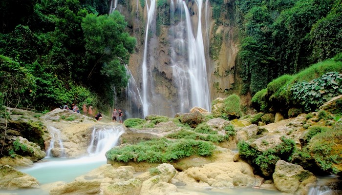 Pesona Waterfall Nglirip, suguhkan spot indah Tuban.