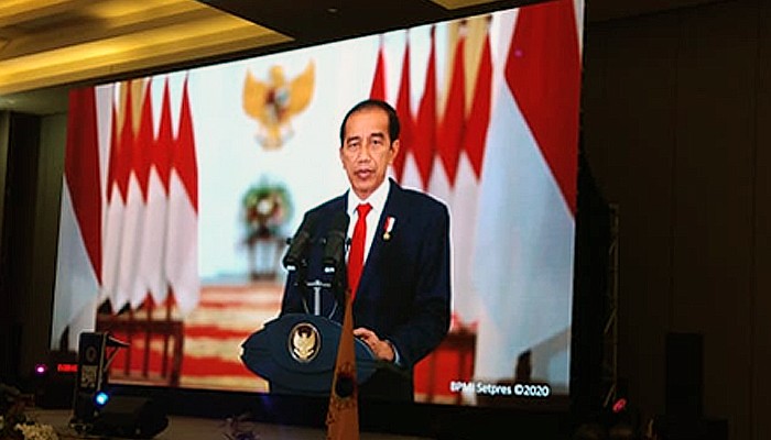 Presiden Jokowi buka Musyawarah Nasional (Munas) Asosiasi Perusahaan Jasa Tenaga Kerja Indomesia (Apjati) di Hotel Grand Mercure Bandung secara virtual pada hari Jumat (27/11),