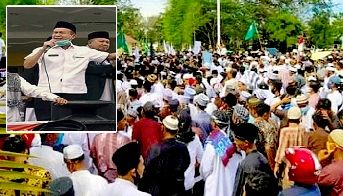 Aceh Tamiang gelar aksi bela Rasulullah. Pada hari Jum’at (6/11), ba`da shalat Jum`at hingga menjelang sore, ribuan massa dari berbagai organisasi kemasyarakatan berkumpul di depan halaman kantor Bupati Aceh.