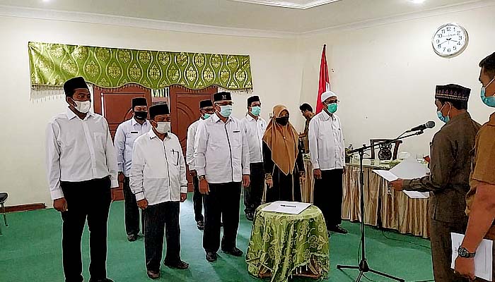Bupati Aceh Selatan lantik Pengurus Yayasan Ulumul Qur'an