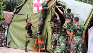 Bantu Korban Bencana NTT, Marinir TNI AL Dirikan Posko Kesehatan