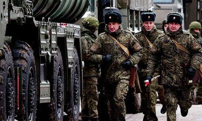 Rusia kerahkan 100 ribu pasukan, AS malah tinggalkan Ukraina sendirian.