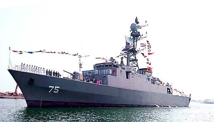 Angkatan Laut Iran terima fregat kelas Jamaran keempat buatan lokal.