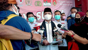 BEM-UNKRIS Bekerjasama dengan BEM Nusantara, POLRI dan, DPR-RI Selenggarakan Vaksinasi Massal di Kampus Unkris