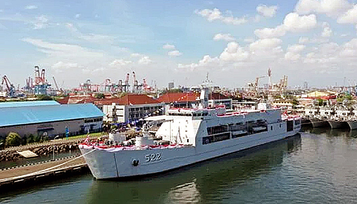 TNI AL terima LST ketiga Kelas Teluk Bintuni.