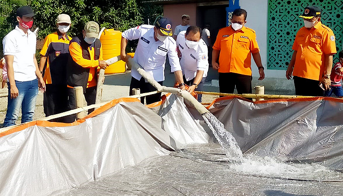 Kekeringan, BPBD Jatim Kirim Air Bersih ke Ngawi
