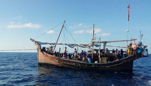 Indonesia Terima Pengungsi Rohingya yang Kapalnya Terdampar
