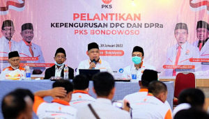 Lantik Pengurus Daerah Bondowoso, Ketua PKS Jatim Beber Sikap PKS Bela Rakyat