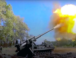 Pasukan Kiev Serang Warga Sipil di Donbass Gunakan Artileri Jarak Jauh Barat