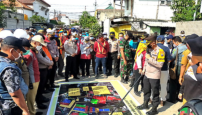 Kalah sengketa, Pemkot Surabaya bongkar puluhan rumah warga Tambaksarioso.