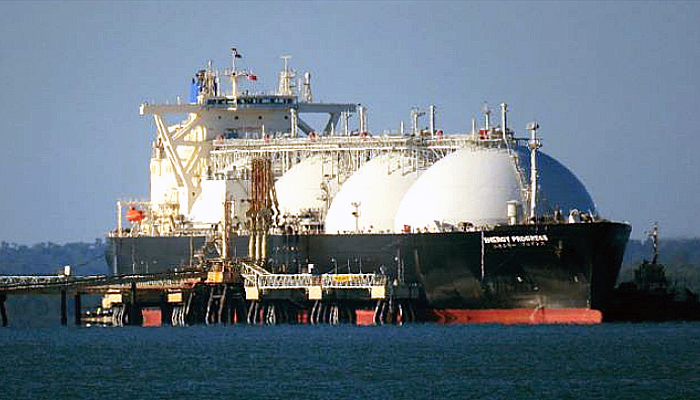 Jepang mempertahankan Sanksi Tetapi Meningkatkan Impor LNG dari Rusia