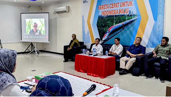 Deddy Sitorus dan Kementerian BUMN Sosialisasikan Kereta Cepat Untuk Indonesia Maju