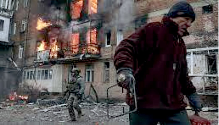 Militer Ukraina Kembali Gunakan Warga Sipil Sebagai Perisai Manusia
