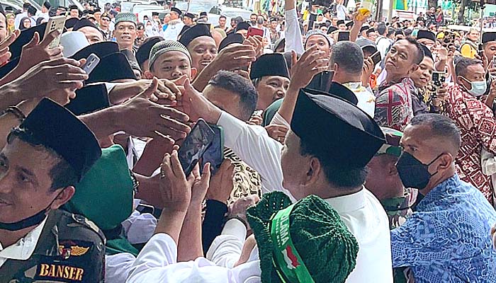Hadiri Peringatan Satu Abad NU, Prabowo Dielukan Nahdliyyin