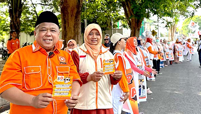 Gelar Flashmob Di Ratusan Titik, PKS Jatim Kampanye Gagasan Jika Menang Pemilu 2024
