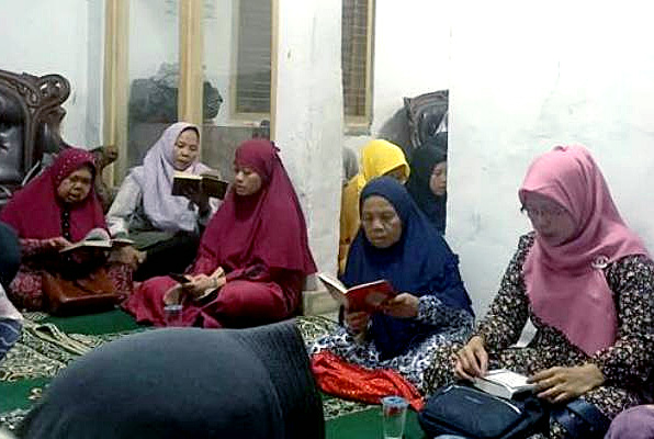 TAP Jakarta Barat Gelar Pengajian Ibu-ibu di Duri Selatan Tambora