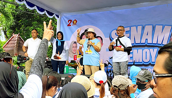 Titiek Soeharto Ikut Senam Gemoy dan Gelar Pemeriksaan Kesehatan Gratis di Pakuncen, Wirobrajan