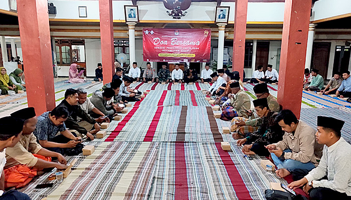 Jelang Pemilu, Elemen Kecamatan Sambit Gelar Doa' Bersama