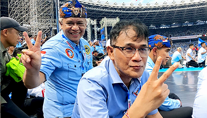 Ketum Gernas GNPP Prabowo Gibran, Anton Charliyan berbaur  dalam Acara Kampanye Akbar di GBK Senayan